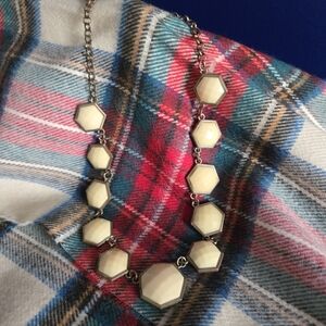 Elegant Cream Hexagon Vintage Necklace